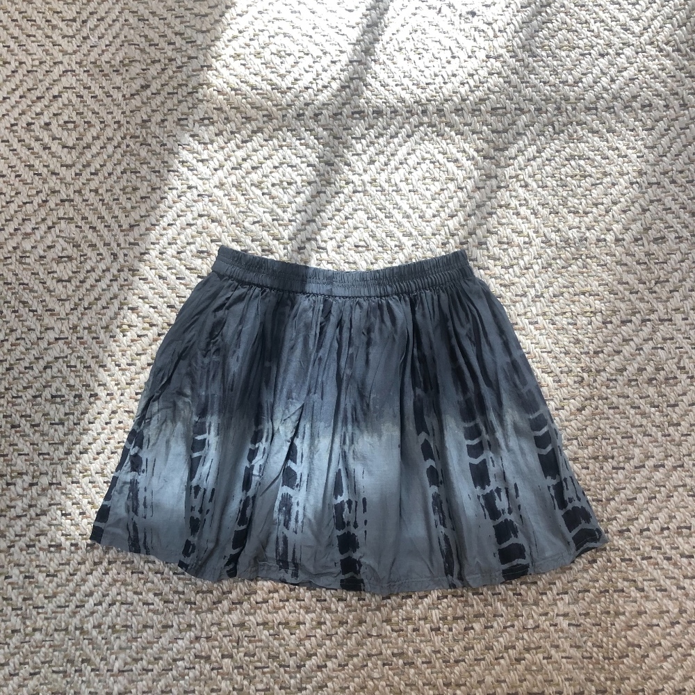 American eagle tie-dye mini skirt